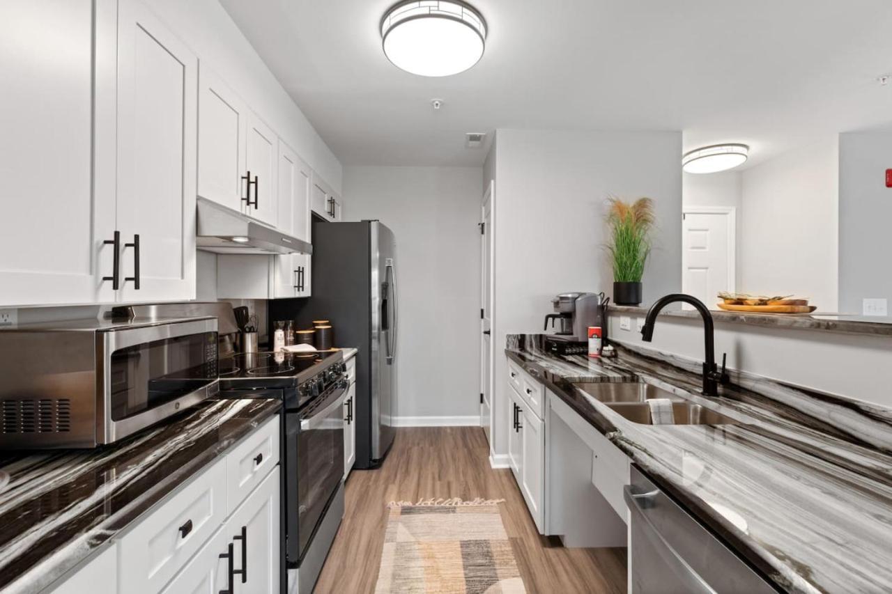 New Luxe Apt 3Br Downtown Fay Unit B Fayetteville Eksteriør billede