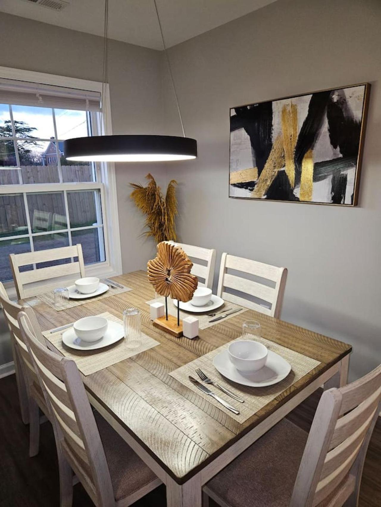 New Luxe Apt 3Br Downtown Fay Unit B Fayetteville Eksteriør billede